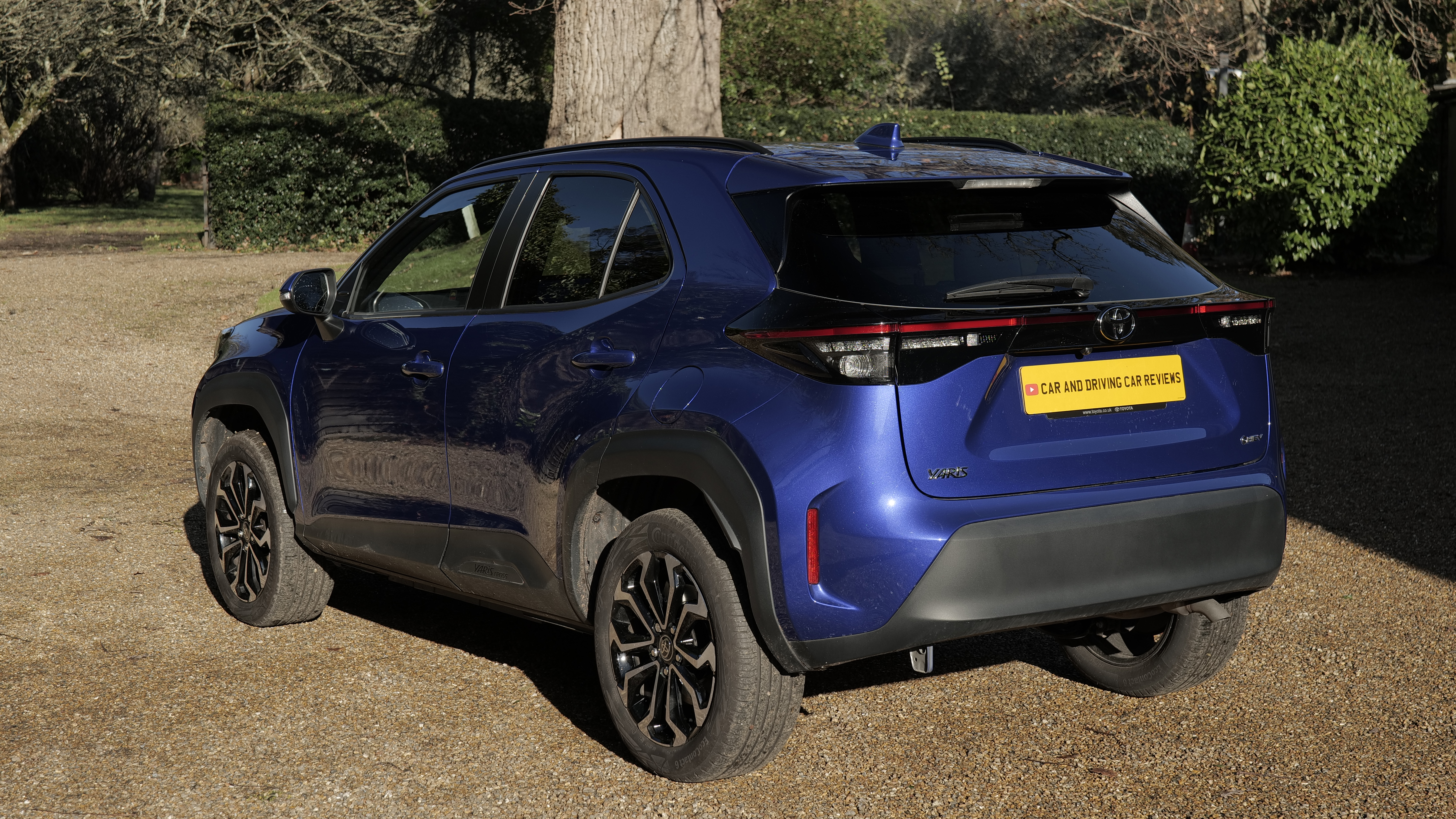 TOYOTA YARIS CROSS ESTATE 1.5 Hybrid Icon 5dr CVT